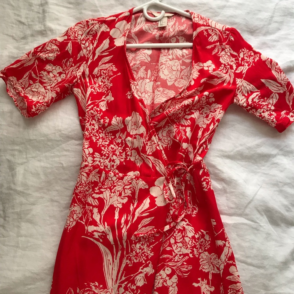 H&M FLORAL DRESS